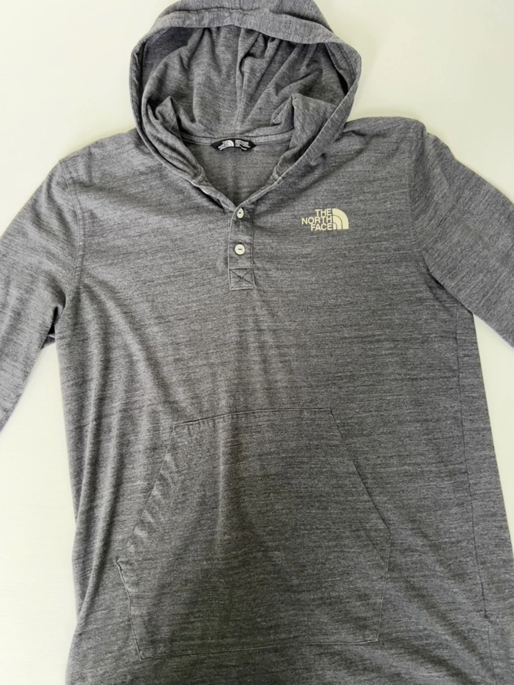The North Face Men's Hooded Long-Sleeve Shirt in Heather Gray
